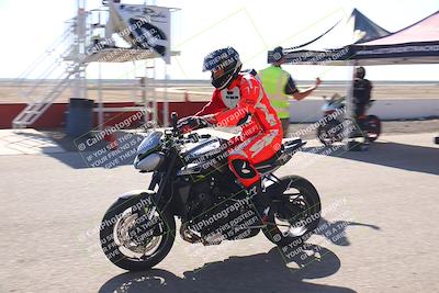 media/Nov-03-2025-Lets Ride (Mon) [[4d74c1c4d3]]/C Group/Grid/